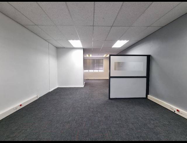 48M² OFFICE TO LET IN CENTURY CITY